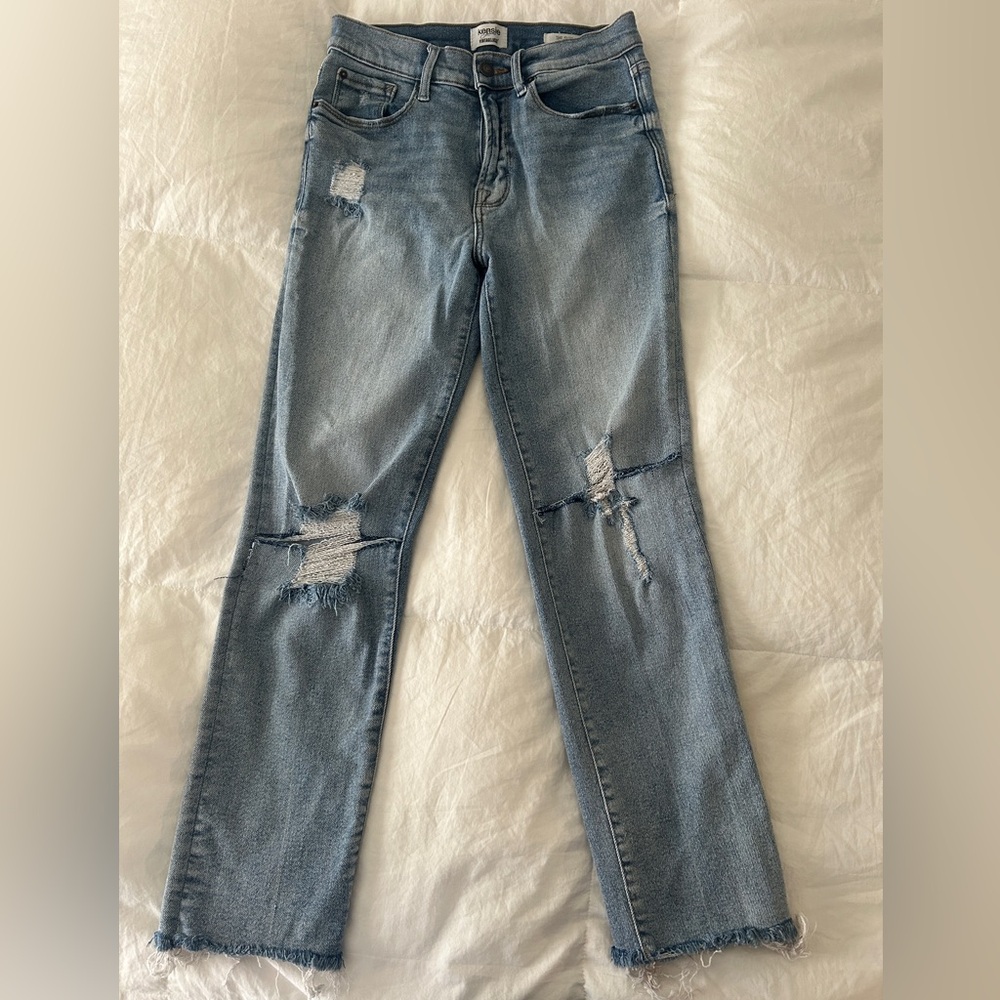 Kensie Light Blue Distressed Straight Leg Jeans